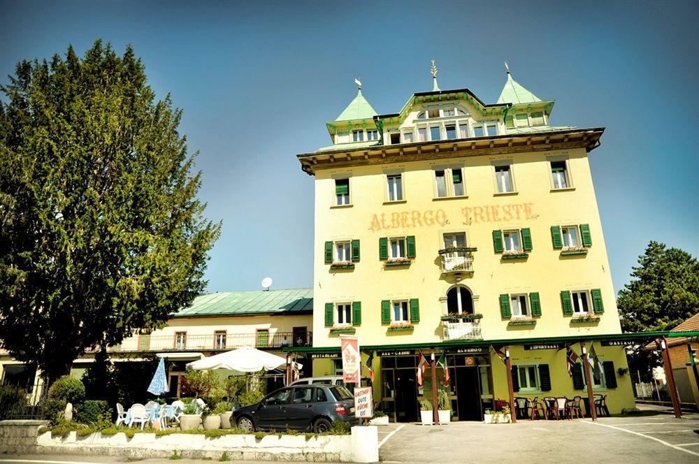 Albergo Trieste Lorenzago Di Cadore Exterior photo